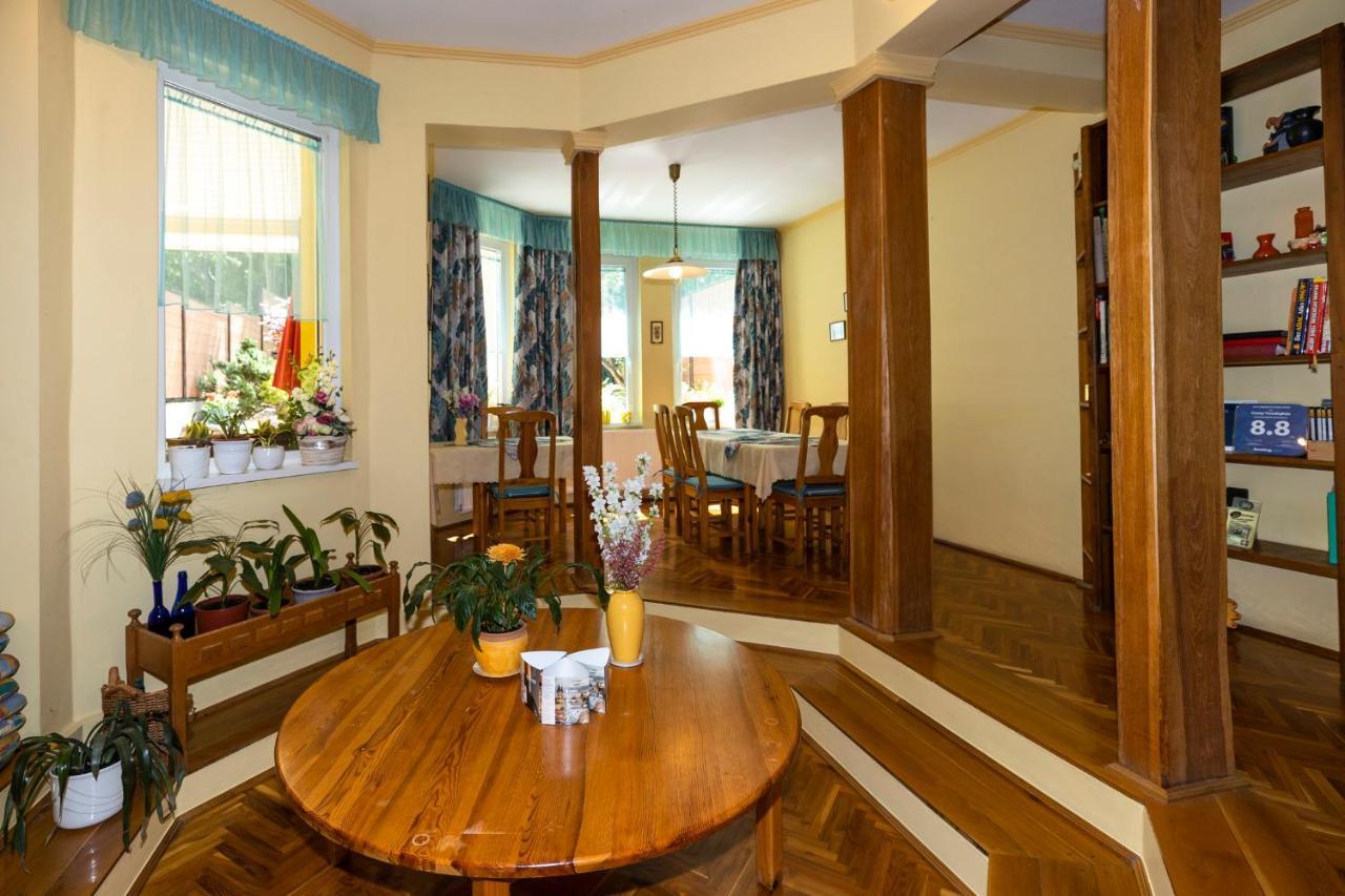 エゲル Cecey Vendeghaz Bed & Breakfast エクステリア 写真